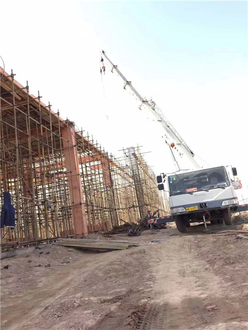 屯留区25 吨、50 吨吊车怎么选？多大重量 / 半径适合对应车型？